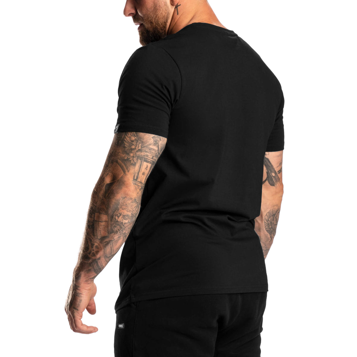 Breakthrough T-Shirt - Black - Rise